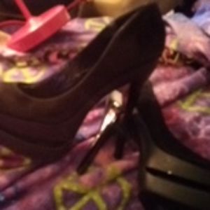 Jessica Simpson High Heels